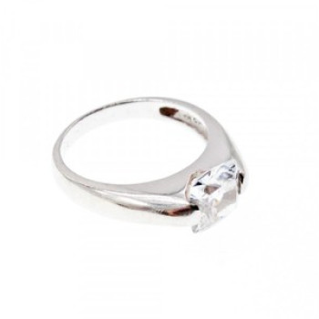 925 Sterling Silver CZ Ring Size 6.5