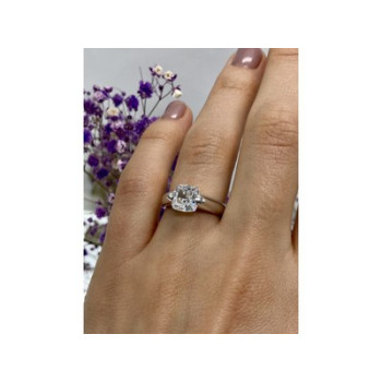 925 Sterling Silver CZ Ring Size 6.5
