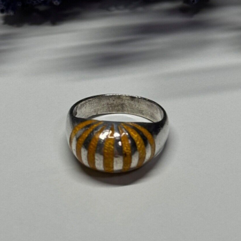 925 Sterling Silver Enamel Ring Size 6