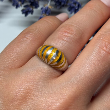 925 Sterling Silver Enamel Ring Size 6