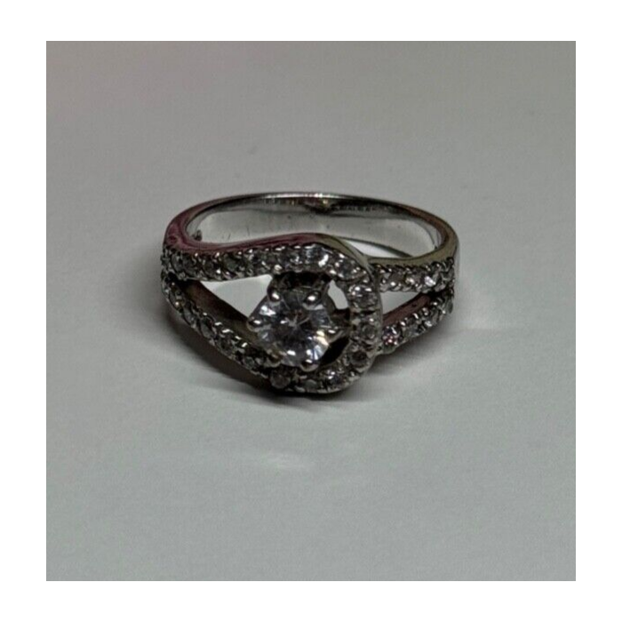 925 Sterling Silver White Topaz Ring Size 6