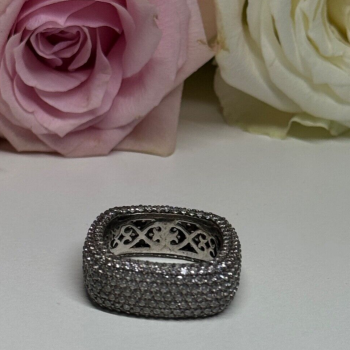 925 Sterling Silver CZ Ring Size 6