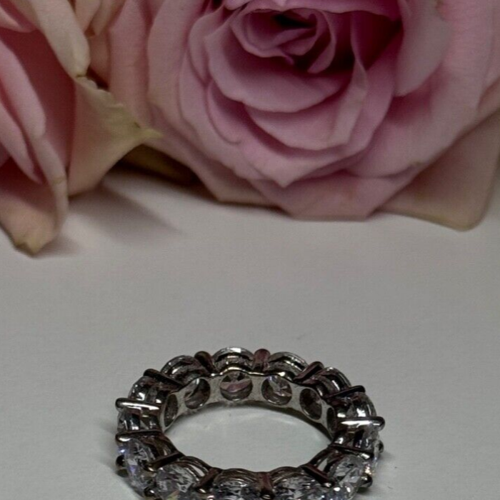 925 Sterling Silver CZ Ring Size 4