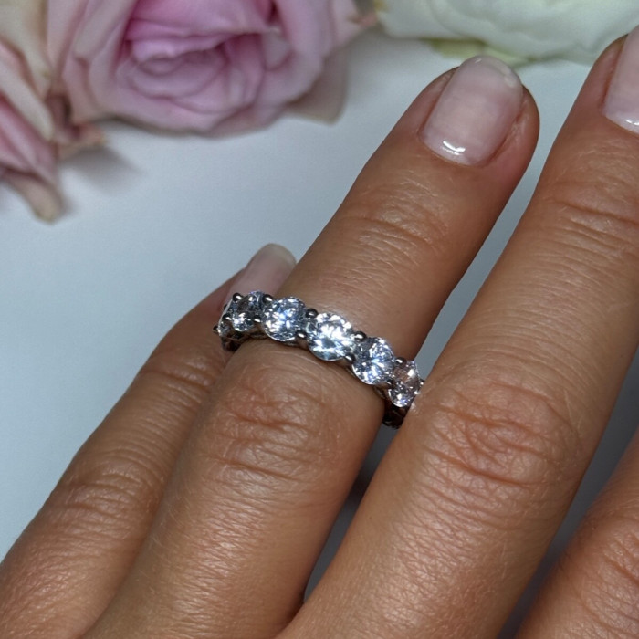 925 Sterling Silver CZ Ring Size 4