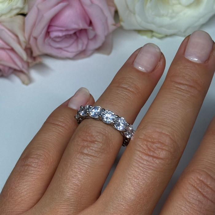 925 Sterling Silver CZ Ring Size 4