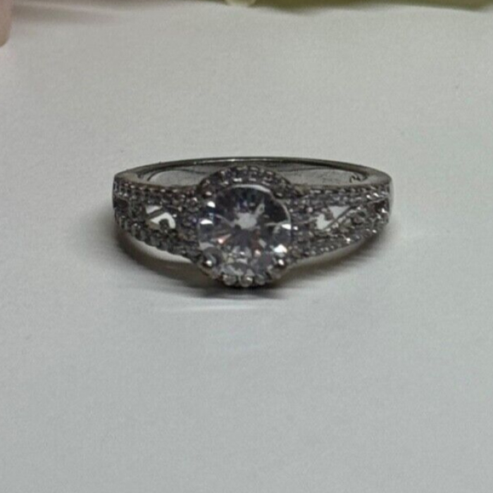 925 Sterling Silver CZ Ring Size 5