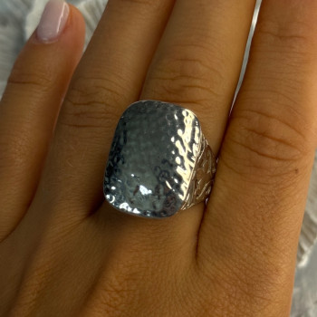 Vintage Filigree 925 Sterling Silver Ring Size 8