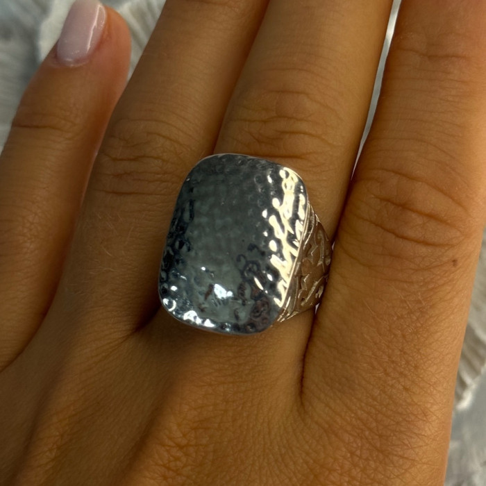 Vintage Filigree 925 Sterling Silver Ring Size 8