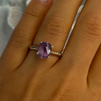 925 Sterling Silver Amethyst Ring Size 6.5