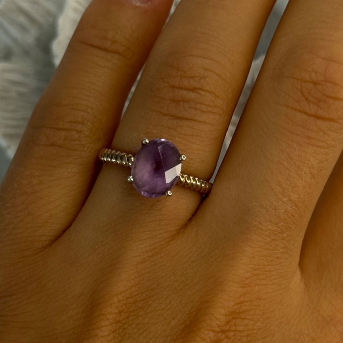 925 Sterling Silver Amethyst Ring Size 6.5