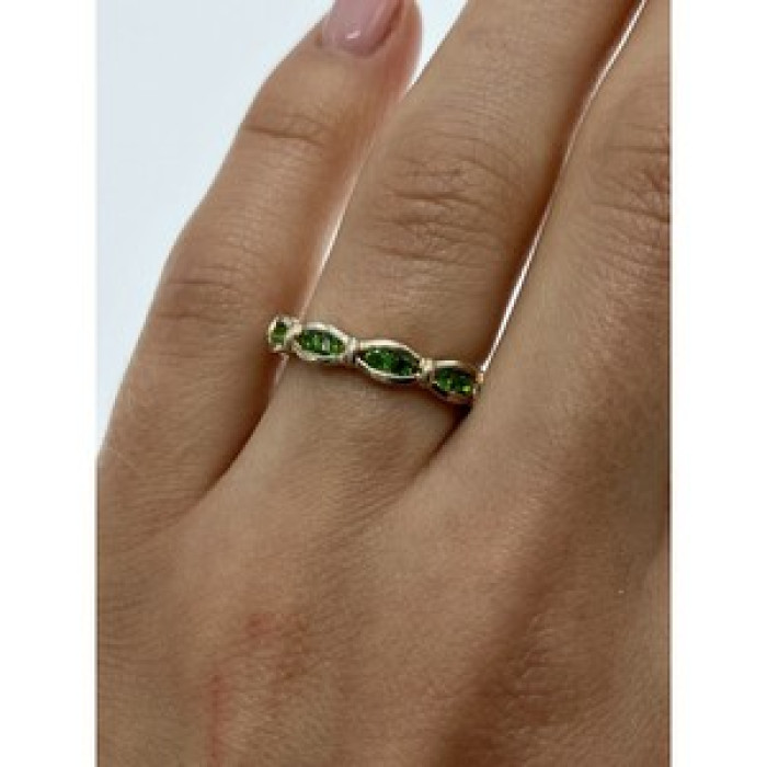 925 Sterling Silver Emeralds Ring Size 7