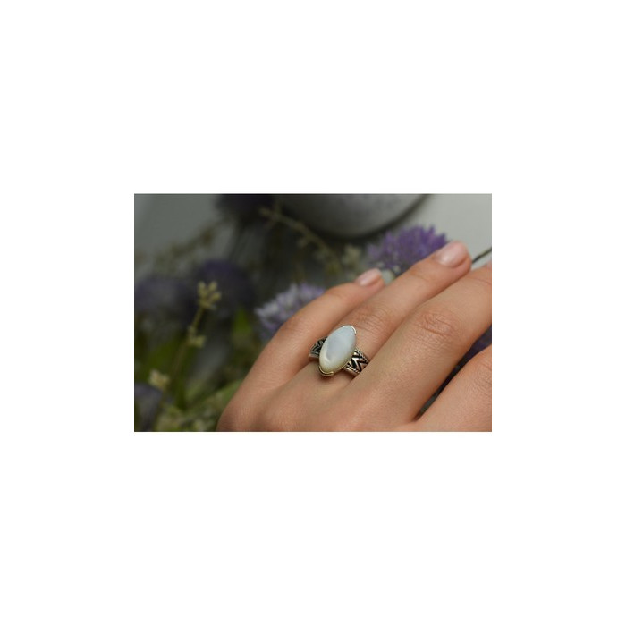 925 Sterling Silver Mother Of Pearl Ring Size 6.5