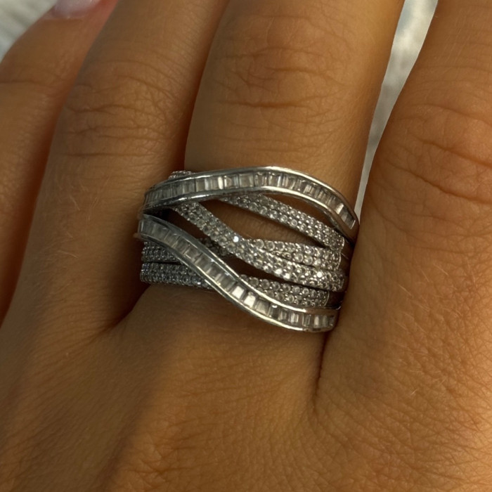 Elegant Design 925 Sterling Silver White Topaz Ring Size 9