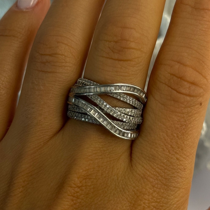 Elegant Design 925 Sterling Silver White Topaz Ring Size 9