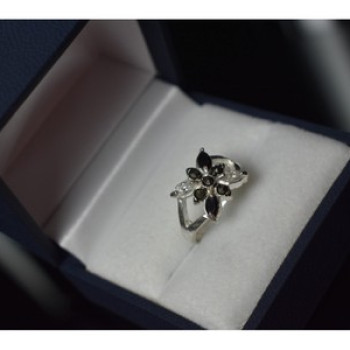 925 Sterling Silver Black Spinel & CZ Ring Size 5.5