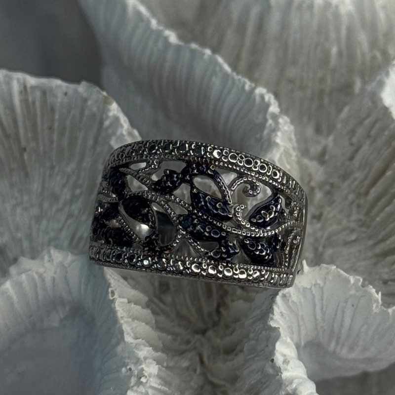 925 Sterling Drop Silver Leaf Design Ring Size 10