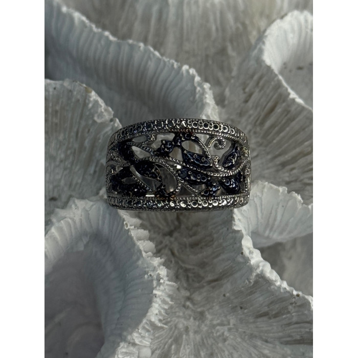 925 Sterling Drop Silver Leaf Design Ring Size 10