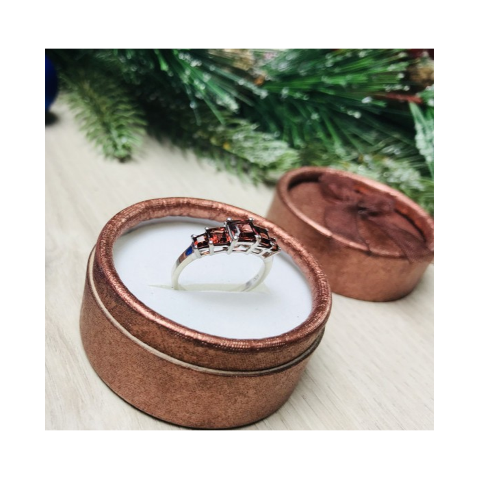 925 Sterling Silver Garnets Ring Size 9