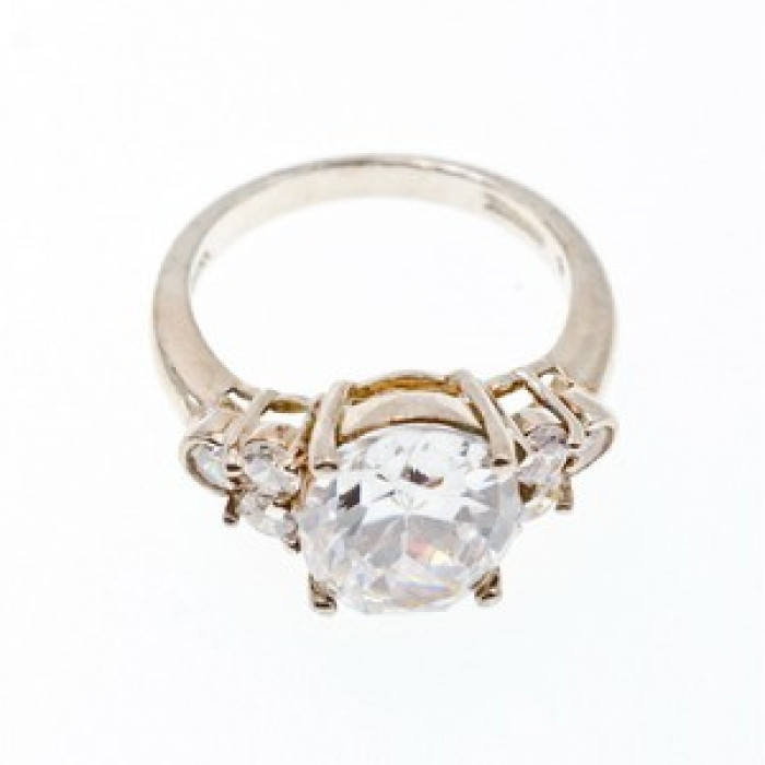 925 Sterling Silver CZ Ring Size 9