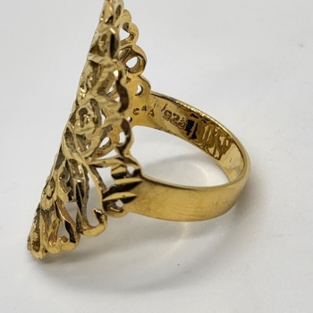 925 Sterling Silver Gold Tone Ornate Shield Ring Size 8