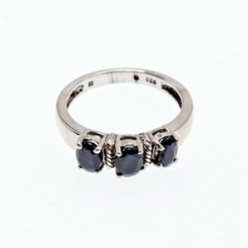 925 Sterling Silver Sapphires Ring Size 7