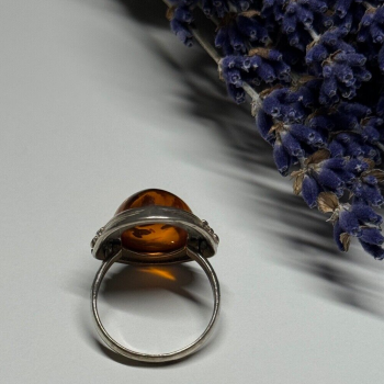925 Sterling Silver Amber Ring Size 6