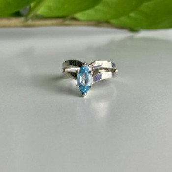 925 Sterling Silver Paraiba Tourmaline Ring Size 8