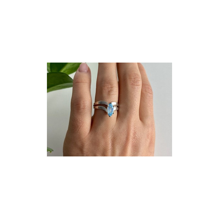 925 Sterling Silver Paraiba Tourmaline Ring Size 8