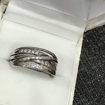 925 Sterling Silver CZ Ring Size 10