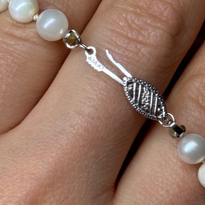 14K White Gold Pearl Necklace Length 23 Inch