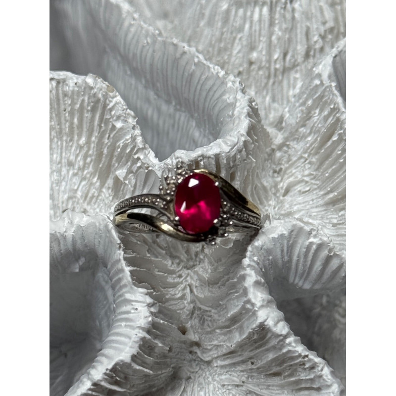 925 Sterling Silver & 10k Yellow Gold Ruby Ring Size 6