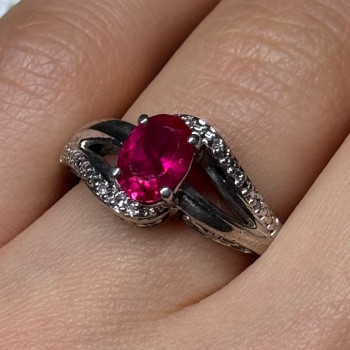 925 Sterling Silver Ruby Ring Size 6