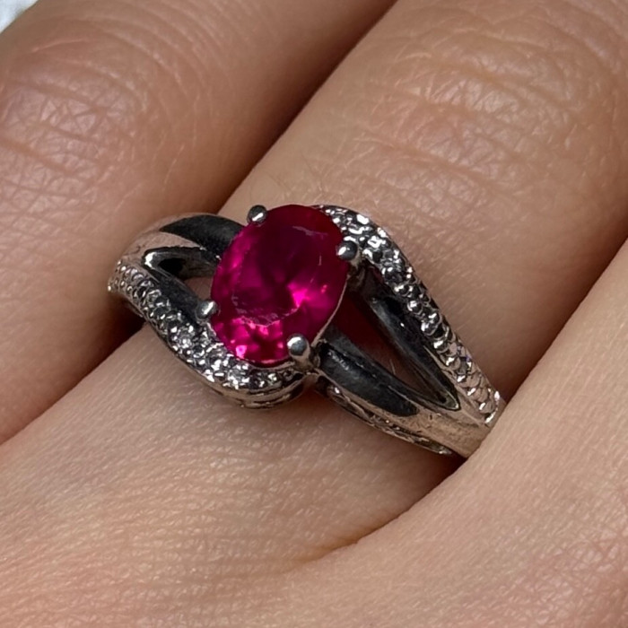925 Sterling Silver Ruby Ring Size 6