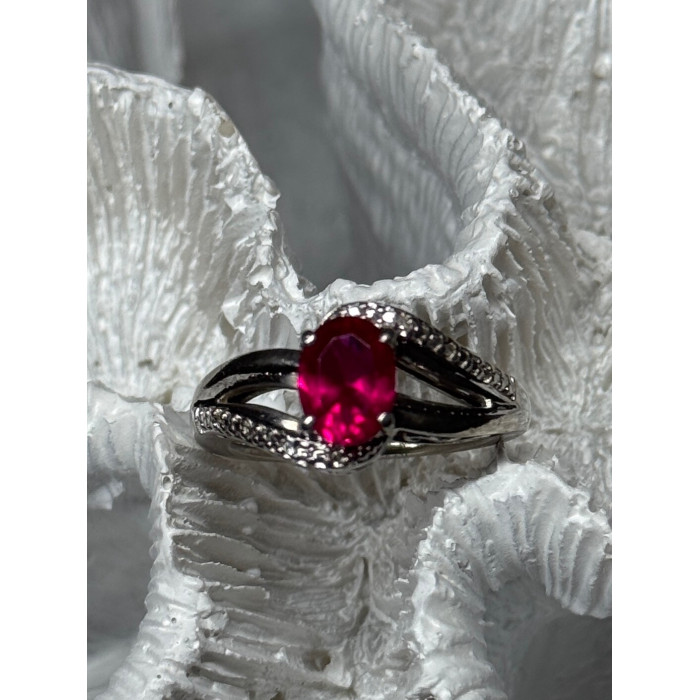 925 Sterling Silver Ruby Ring Size 6