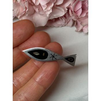 925 Sterling Silver Black Enamel Brooch Length 1.5 In