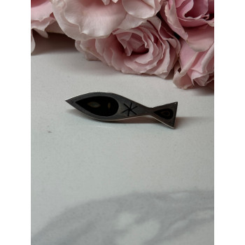 925 Sterling Silver Black Enamel Brooch Length 1.5 In