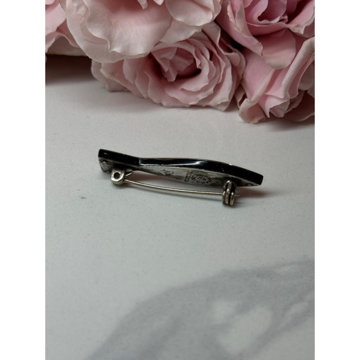 925 Sterling Silver Black Enamel Brooch Length 1.5 In
