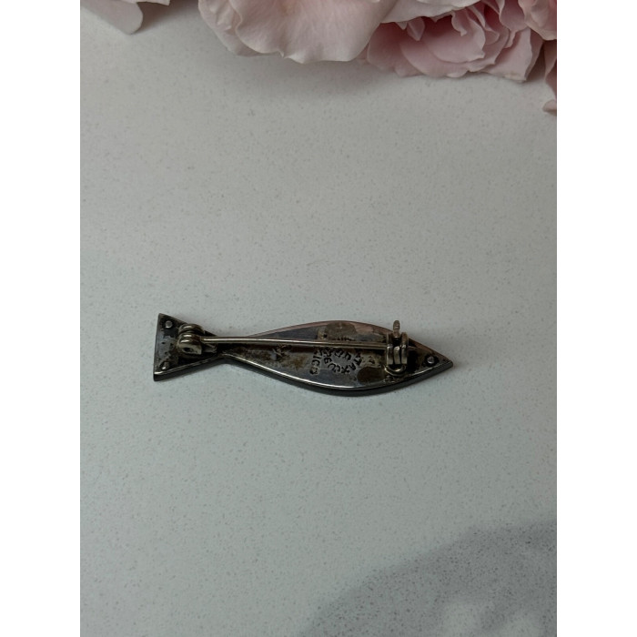 925 Sterling Silver Black Enamel Brooch Length 1.5 In