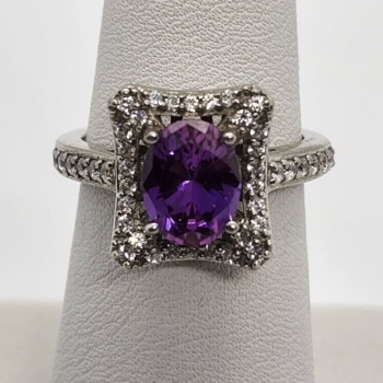 925 Sterling Silver Amethyst & ?z Ring Size 7