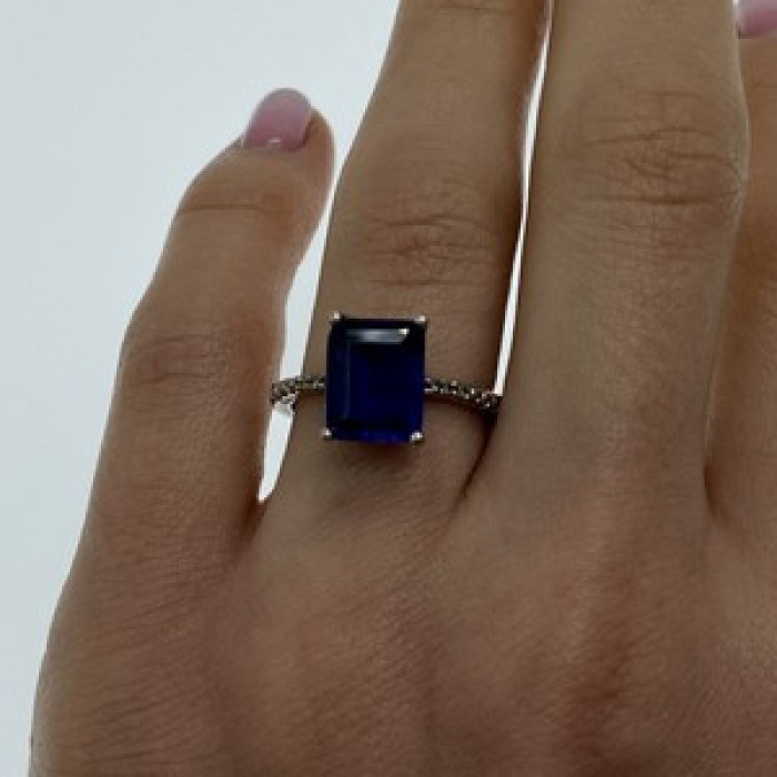 925 Sterling Silver Sapphire Ring Size 8