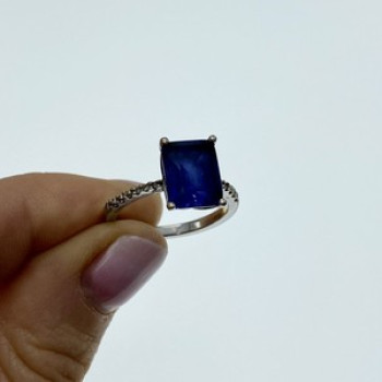 925 Sterling Silver Sapphire Ring Size 8