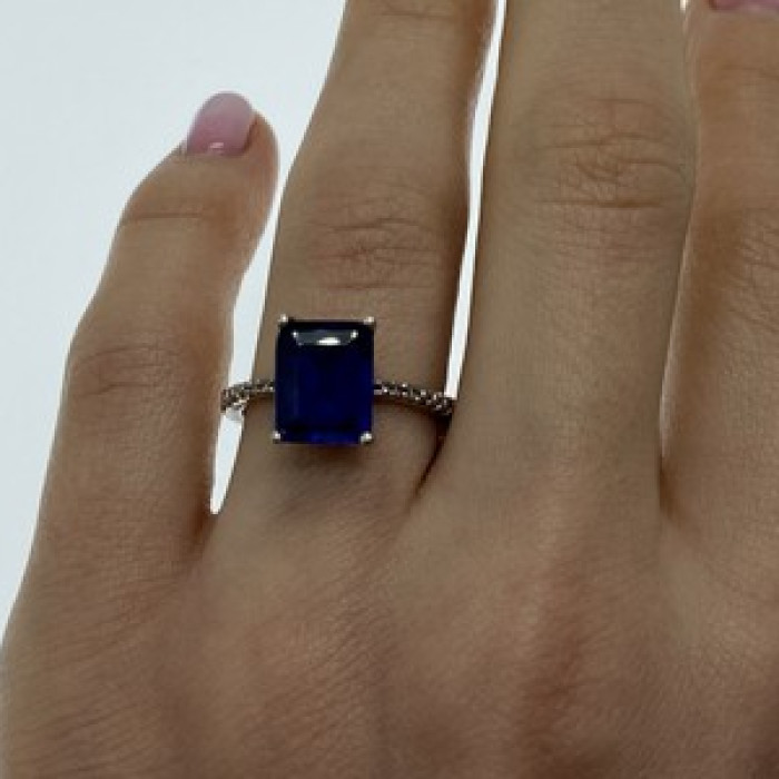 925 Sterling Silver Sapphire Ring Size 8
