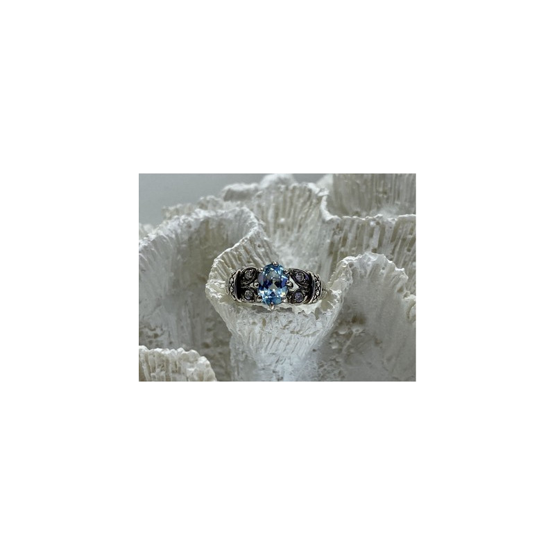 925 Sterling Silver Blue Spinel & CZ Ring Size 6.5