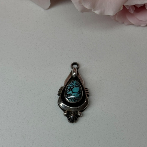 925 Sterling Silver Turquoise Pendant Length 1.1 In