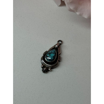 925 Sterling Silver Turquoise Pendant Length 1.1 In
