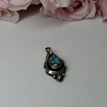 925 Sterling Silver Turquoise Pendant Length 1.1 In