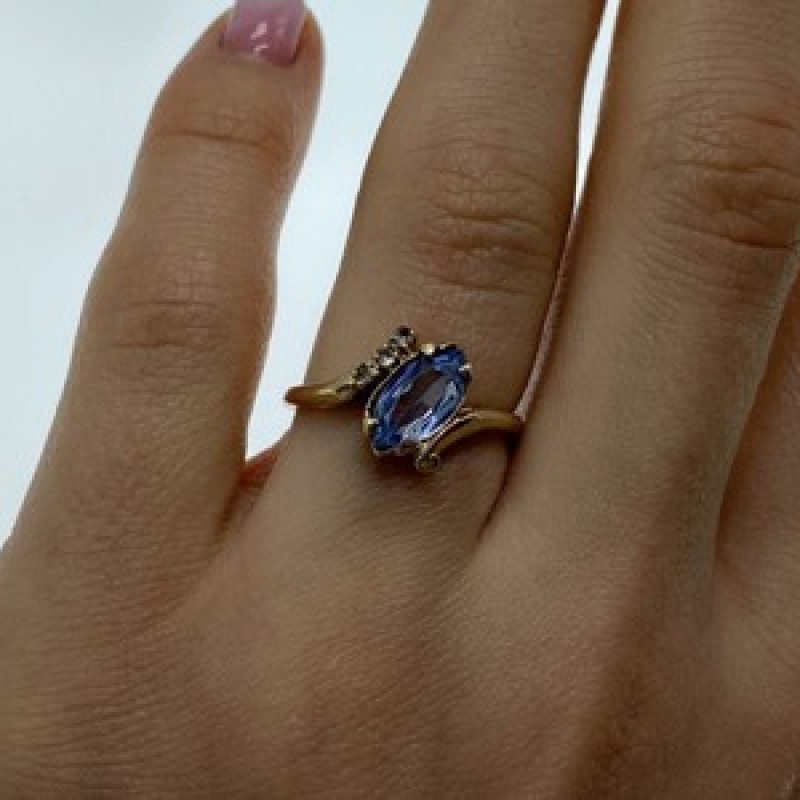 10K Yellow Gold Topaz & Diamonds Ring Size 6.5