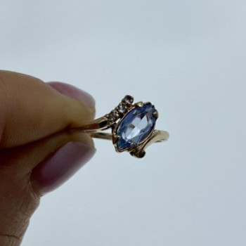 10K Yellow Gold Topaz & Diamonds Ring Size 6.5