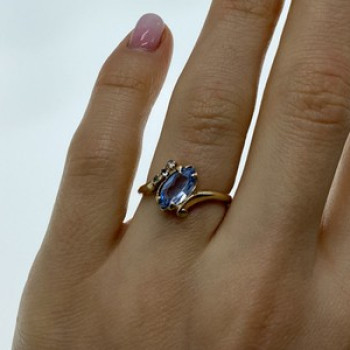 10K Yellow Gold Topaz & Diamonds Ring Size 6.5