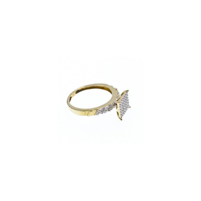 10K YELLOW GOLD DIAMONDS RING SIZE 7